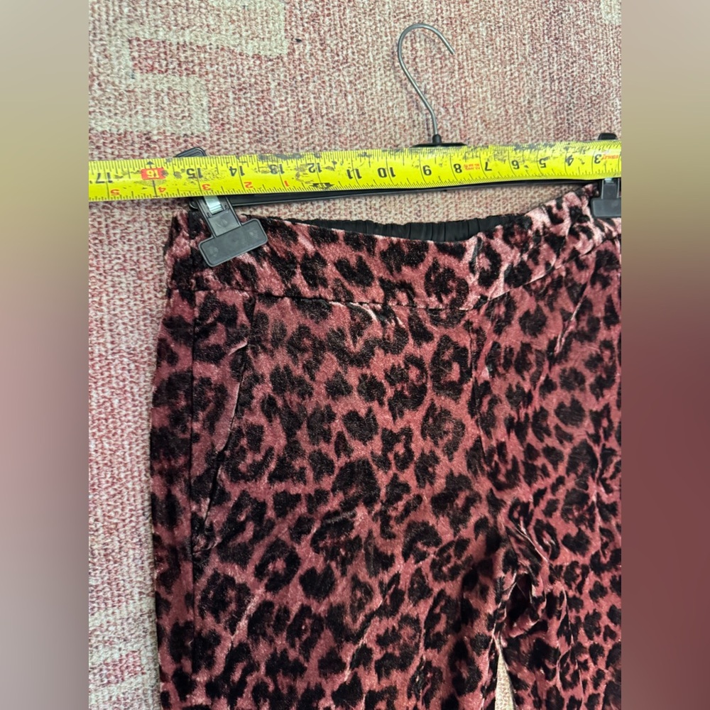 J.Crew Pull-On Easy Pant in Rose Leopard Velvet size 8 - Picture 4 of 12